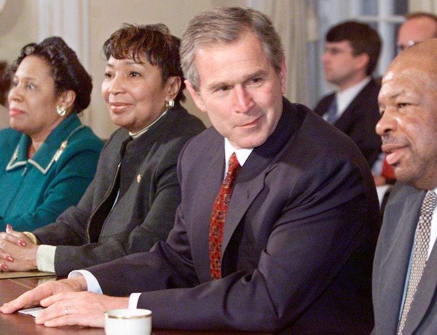 U.S. President George W. Bush hosts a general agenda meeting about domestic education issues with U.S. congressional black caucus members in the Cabinet Room of the White House, January 31, 2001. From left, are: Representative Sheila Jackson Lee (D-TX); Chair of Congressional Black Caucus Representative Eddie Bernice Johnson (D-TX); Bush and Representative Elijah Cummings (D-MD).