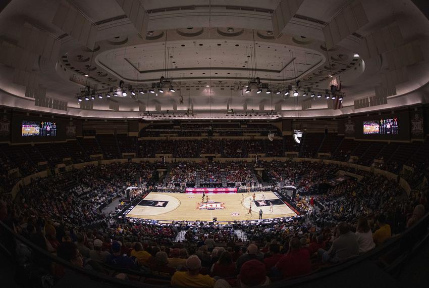 The Texas Longhorns face the Iowa State Cyclones on March 12, 2022, at Municipal Auditorium in Kansas City, Missouri.